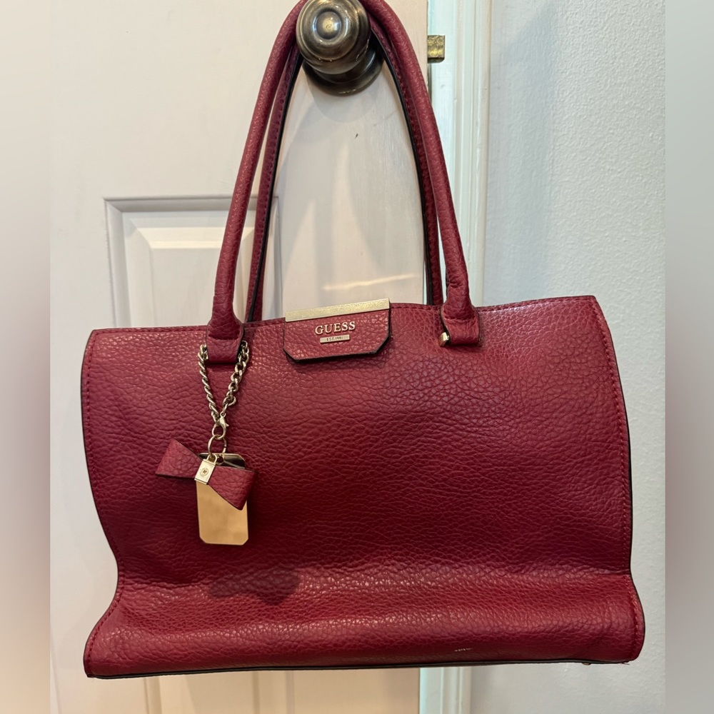 Guess purse